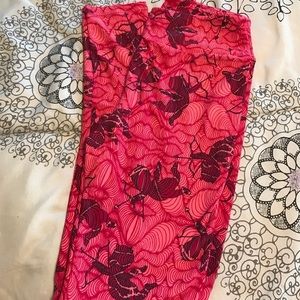 LuLaRoe Valetines Leggings NWT OS